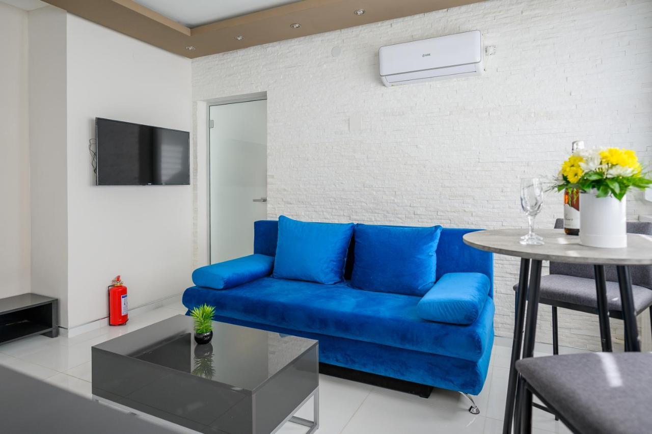 Apartman Nataly Ni Dış mekan fotoğraf